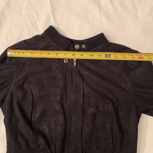 Cropped Black Jacket with Sparkles - Picture 11 of 11